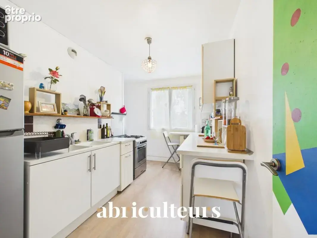 Beau T3  rénové avec balcon en vente à Saint-Herblain (44800) - photo 3