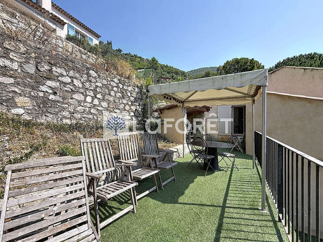 Maison L Escarène 5 pièces - photo 17