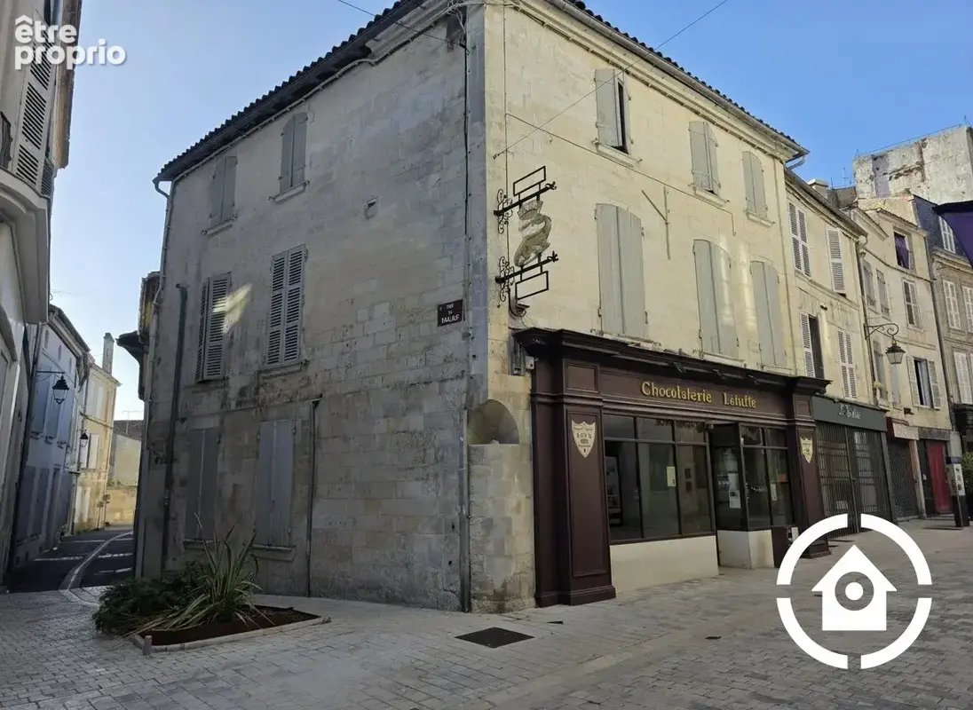 Appartement 345 m² à vendre à Cognac (16100) - photo 4