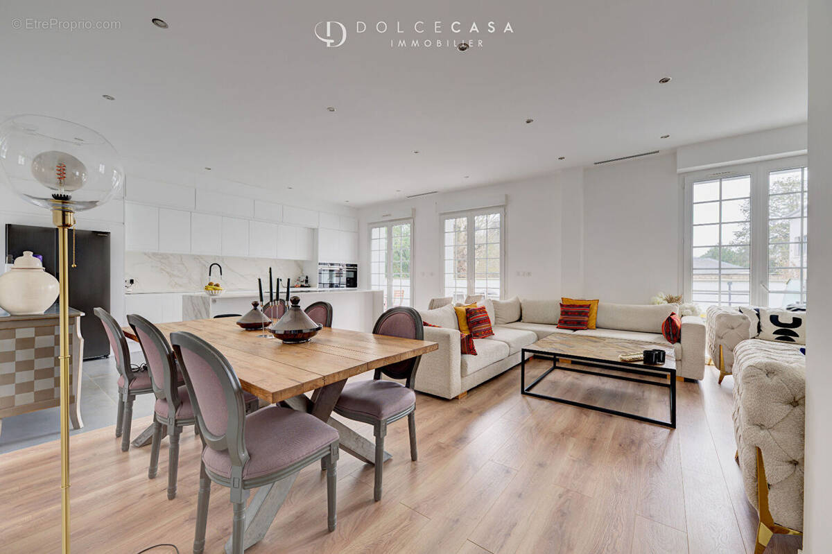 Maison à LE PERREUX-SUR-MARNE