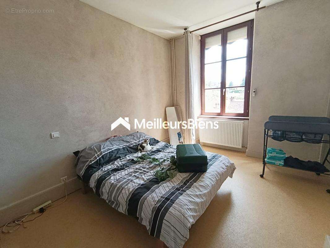 Appartement à BOURBONNE-LES-BAINS