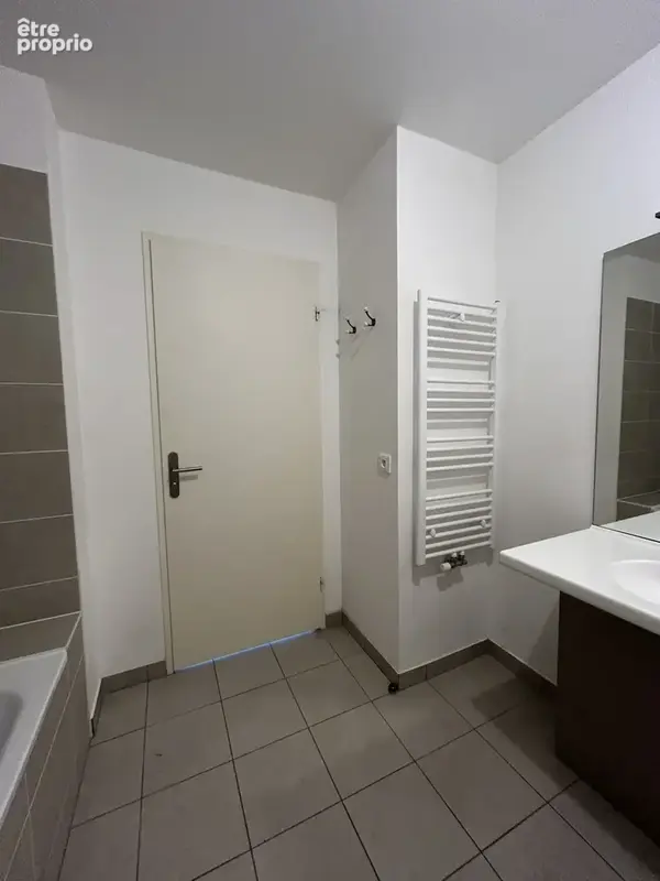 Nouveau ! exclusivite - appartement 2 pieces - 41.68m2 - centre saint denis - photo 14