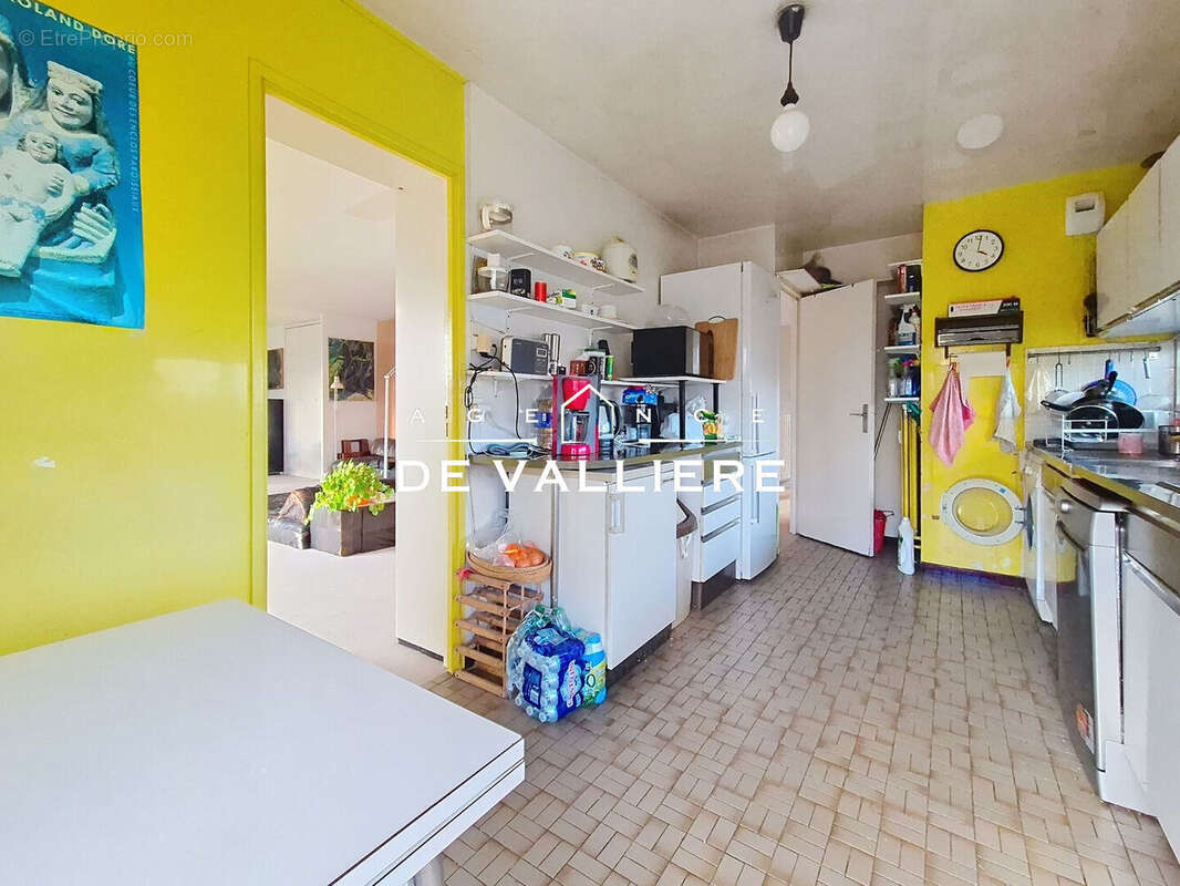 Appartement à NANTERRE
