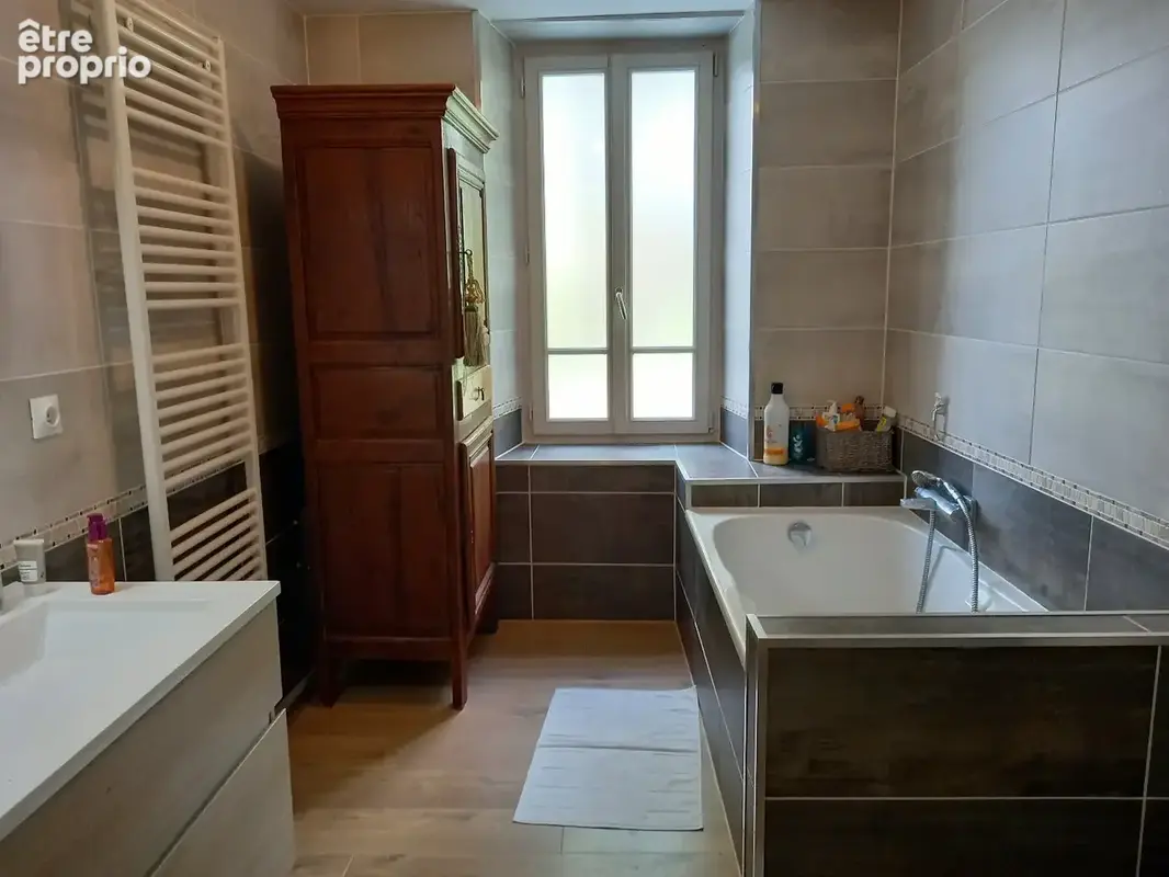 Maison 8 pièces 268 m² à vendre à Rots (14980) - photo 11