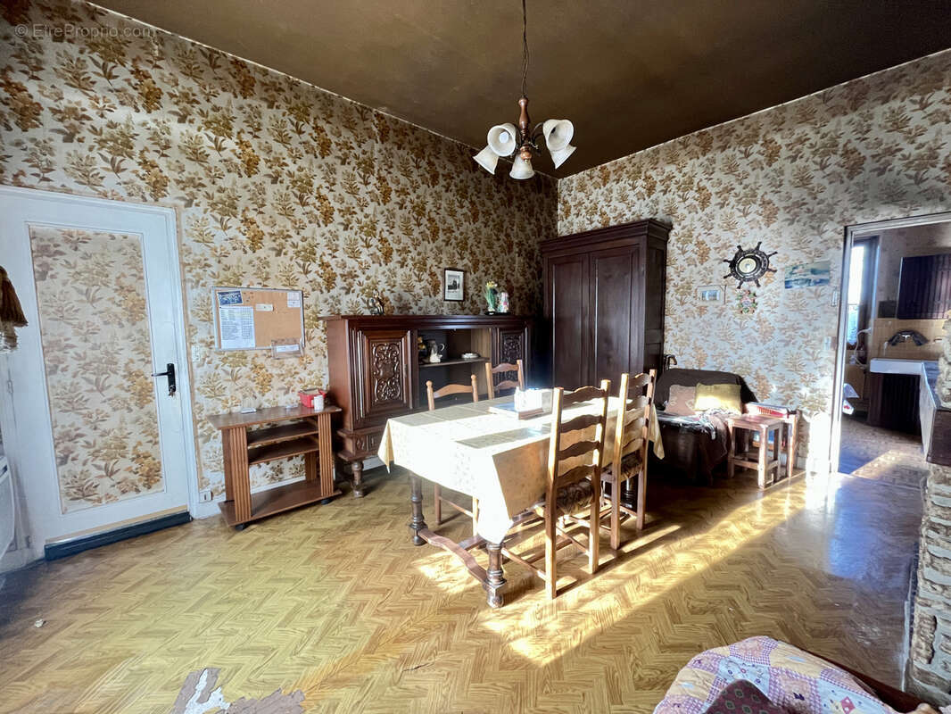 Maison à LA FERTE-GAUCHER