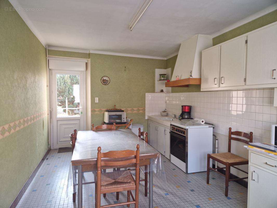 Maison à MORTAGNE-SUR-SEVRE