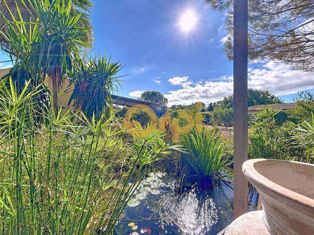 Maison à BAGNOLS-EN-FORET