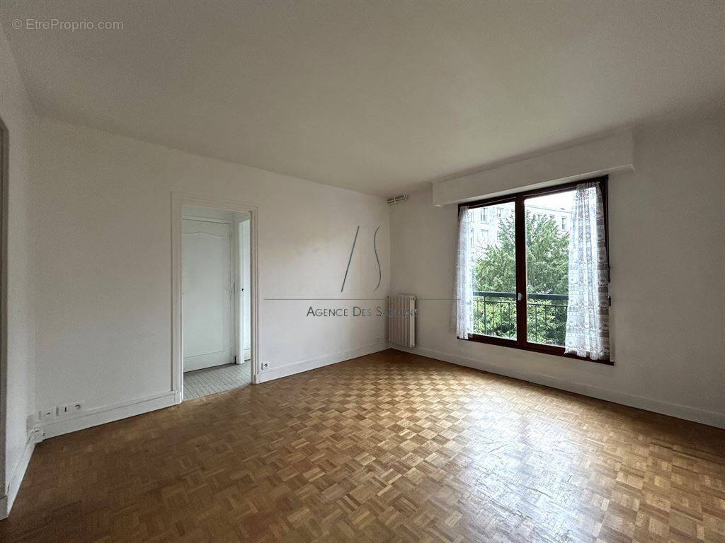 Appartement à LE VESINET