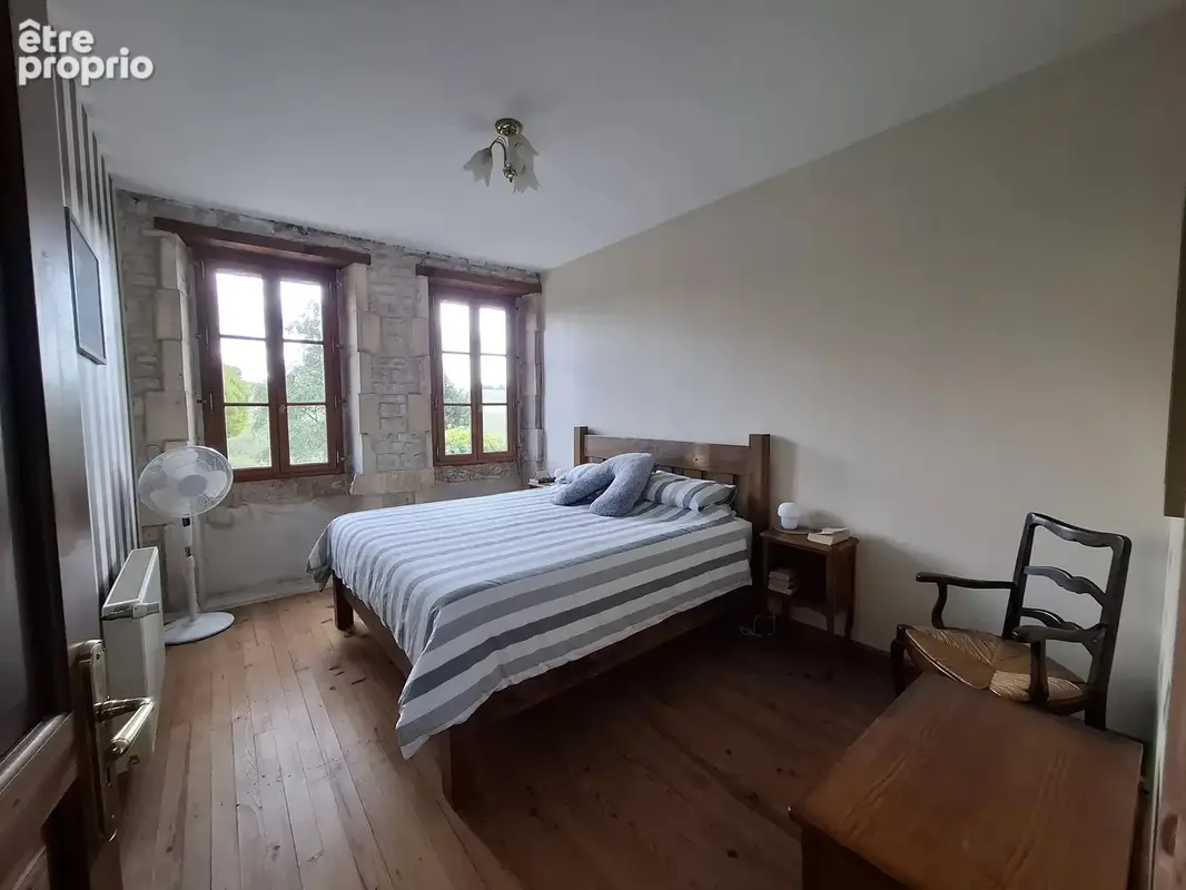 Maison 4 chambres impeccablement entretenue avec vue imprenable sur la campagne - photo 7