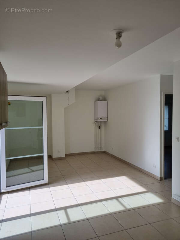 Appartement à SAVIGNY-SUR-ORGE