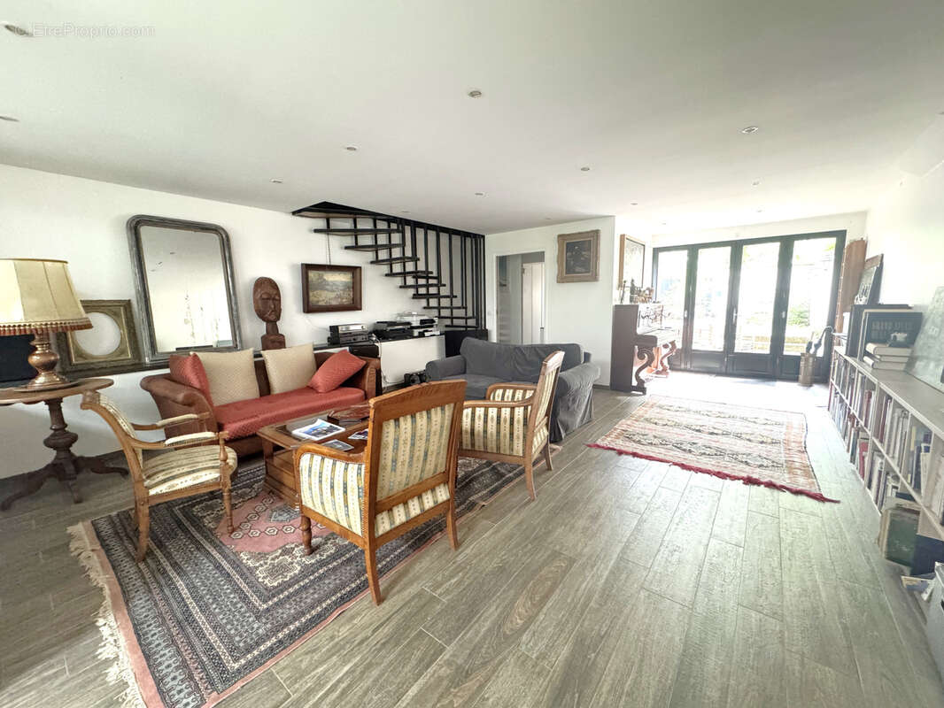 Maison 5 pièces 100m2 - photo 2
