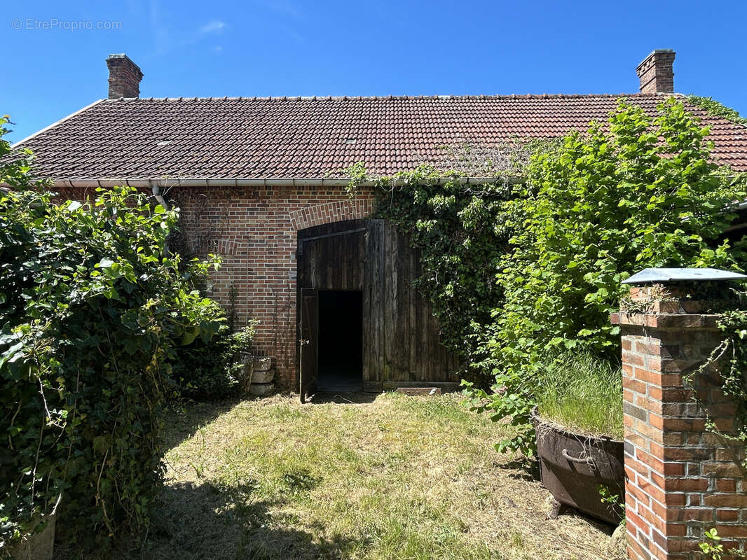 Maison à BRINON-SUR-SAULDRE