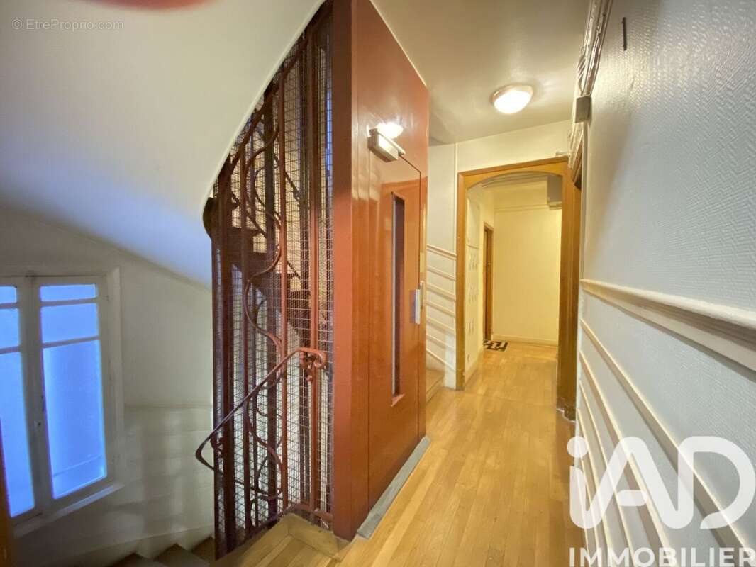 Photo 7 - Appartement à ASNIERES-SUR-SEINE