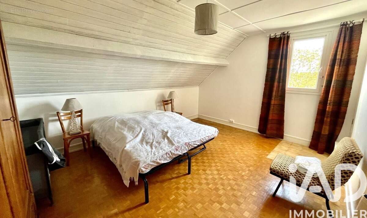 Maison 140 m² à Vernoy  - photo 9