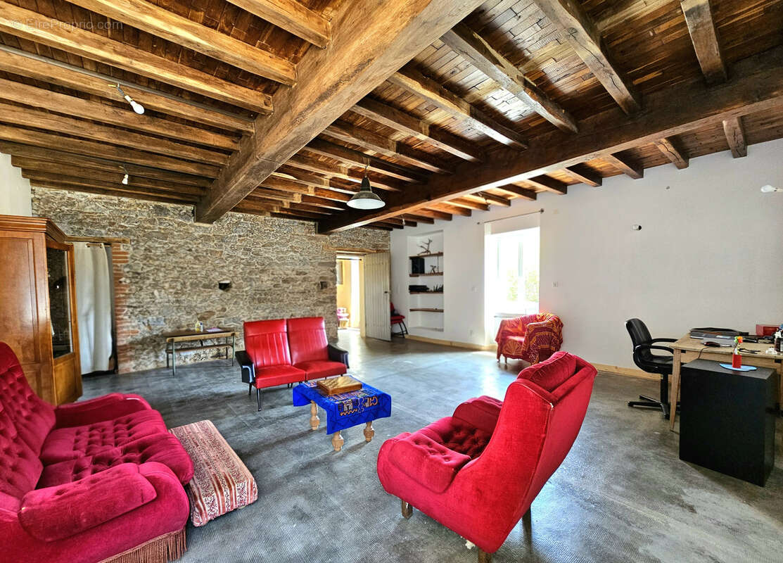 Corps de ferme a torfou - photo 3