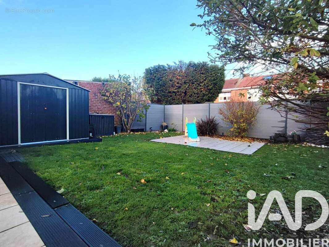 Photo 2 - Maison à FACHES-THUMESNIL