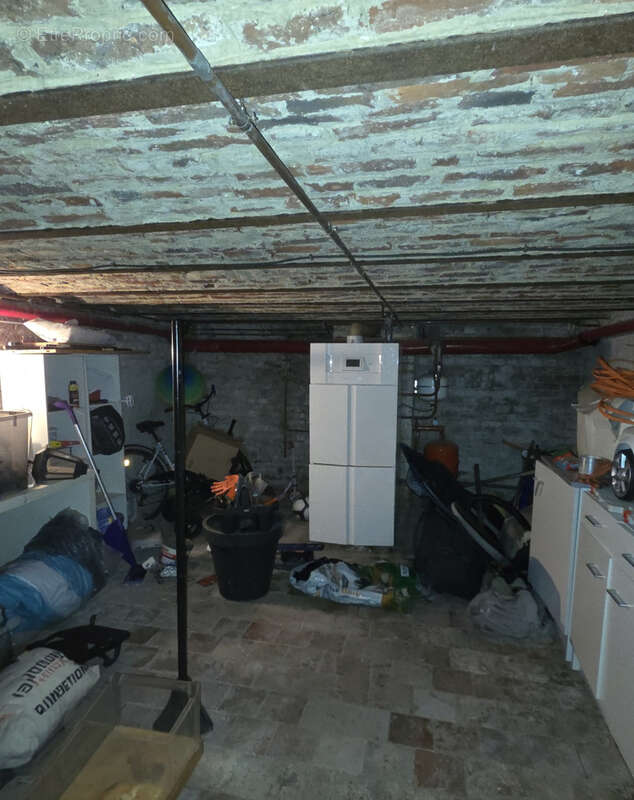 Maison à AULNOYE-AYMERIES