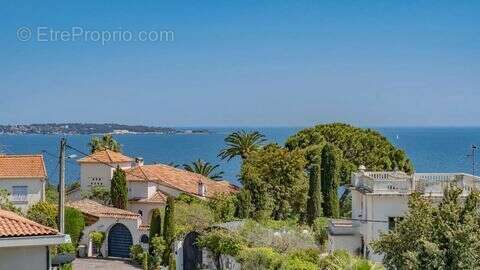 Appartement 170 m² à Cannes  - photo 3