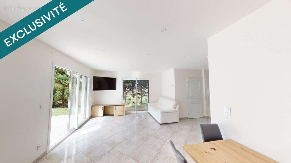 Photo 2 - Maison à SAINT-PIERRE-EN-FAUCIGNY