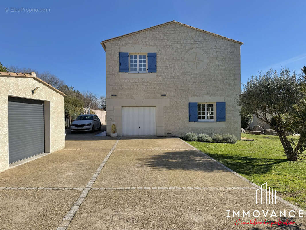 Maison à SAINT-JEAN-DE-CUCULLES