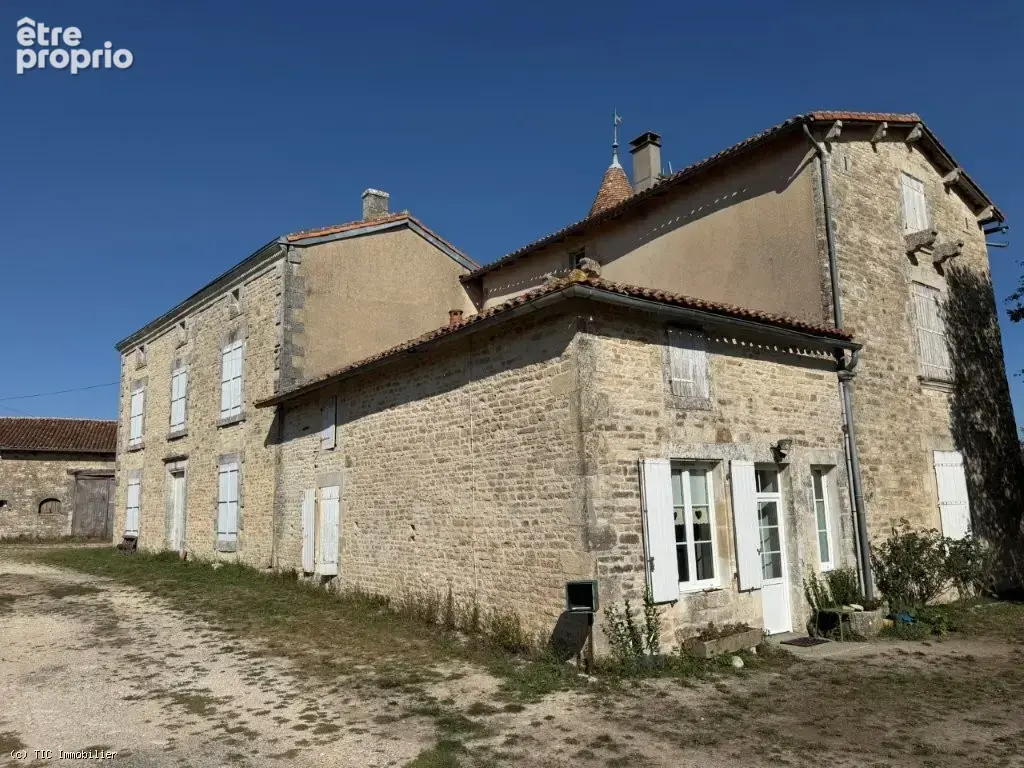 Magnifique Ancienne Logis Avec Grand Potentiel - photo 49