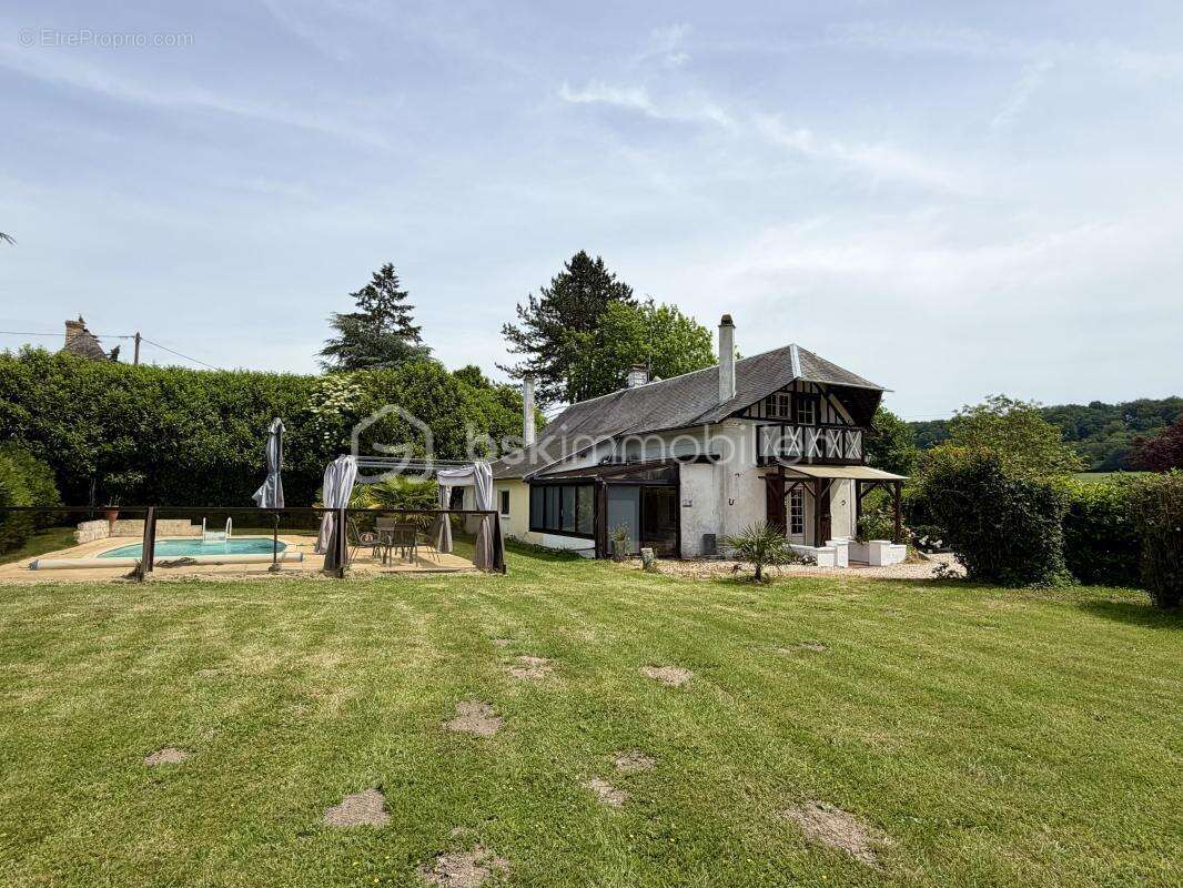 Maison à BEAUMONT-LE-ROGER