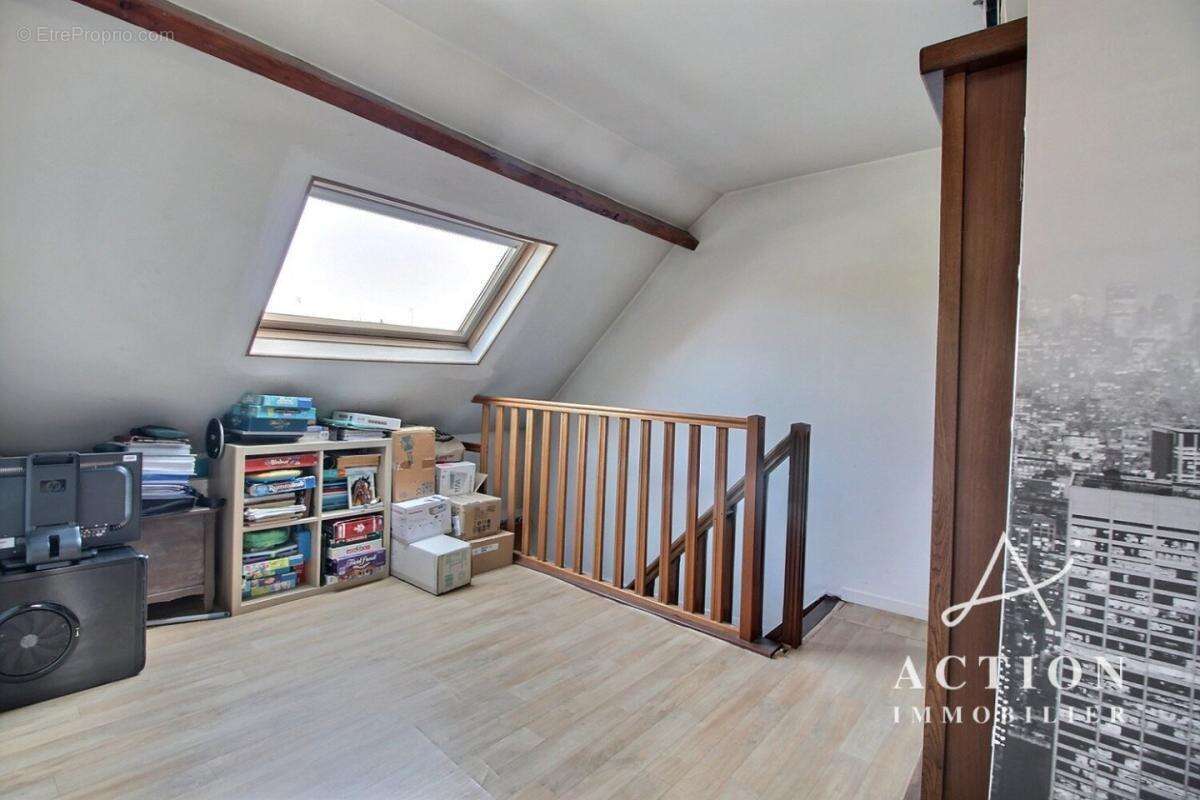 Wattrelos, large flamande, 3 chambres, jardin, dependances - photo 7