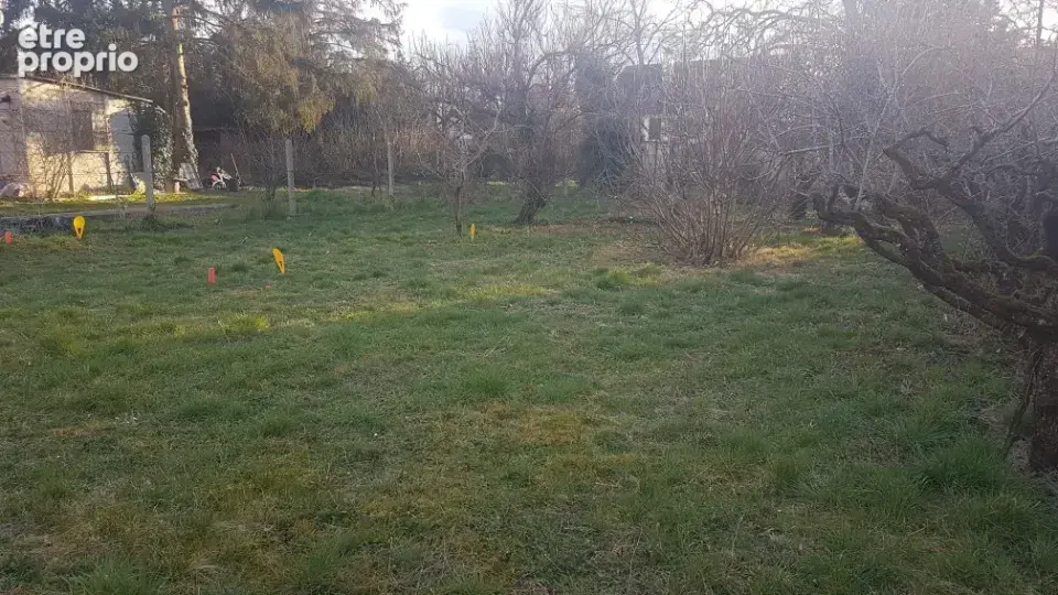 Terrain à VERNOUILLET