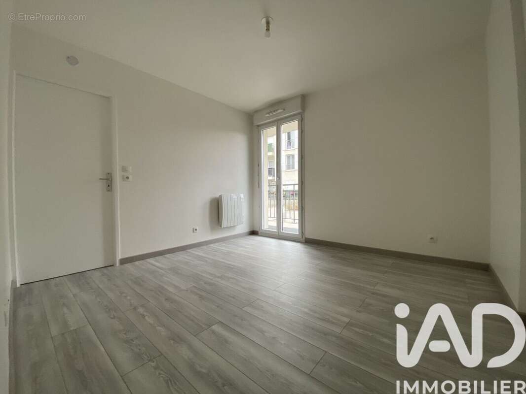 Photo 8 - Appartement à GARGES-LES-GONESSE