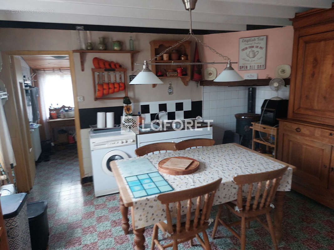 Maison à GUESCHART