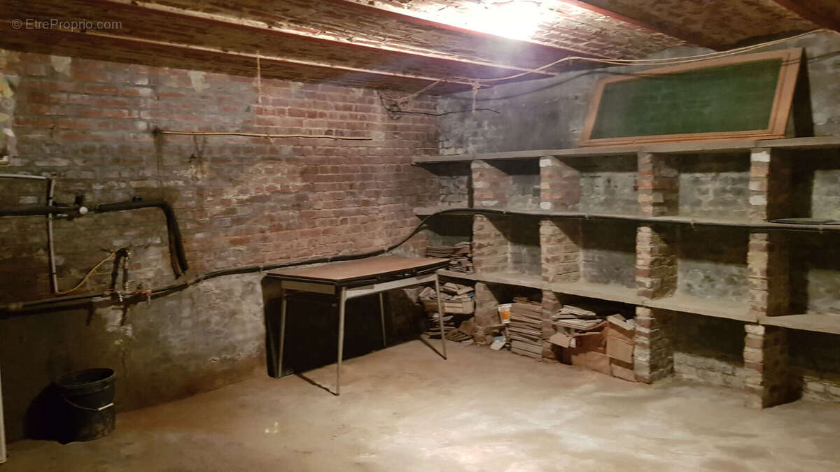 Maison à NEUVILLE-BOURJONVAL