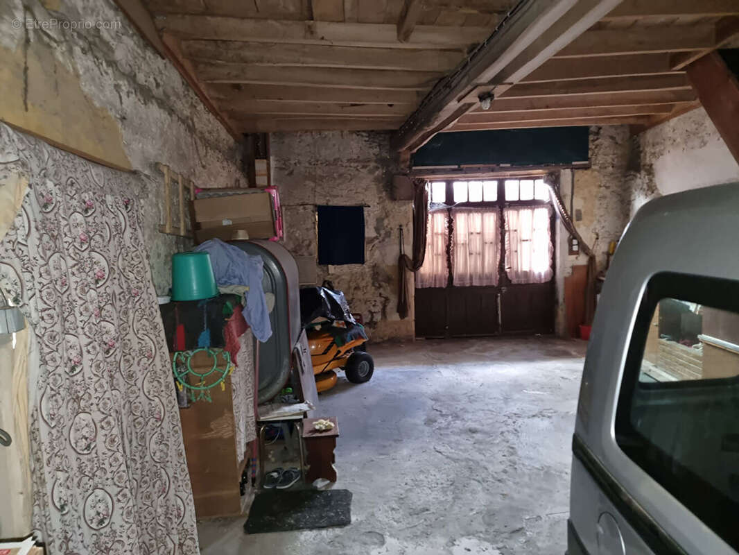 Maison à LA CHAPELLE-SOUEF