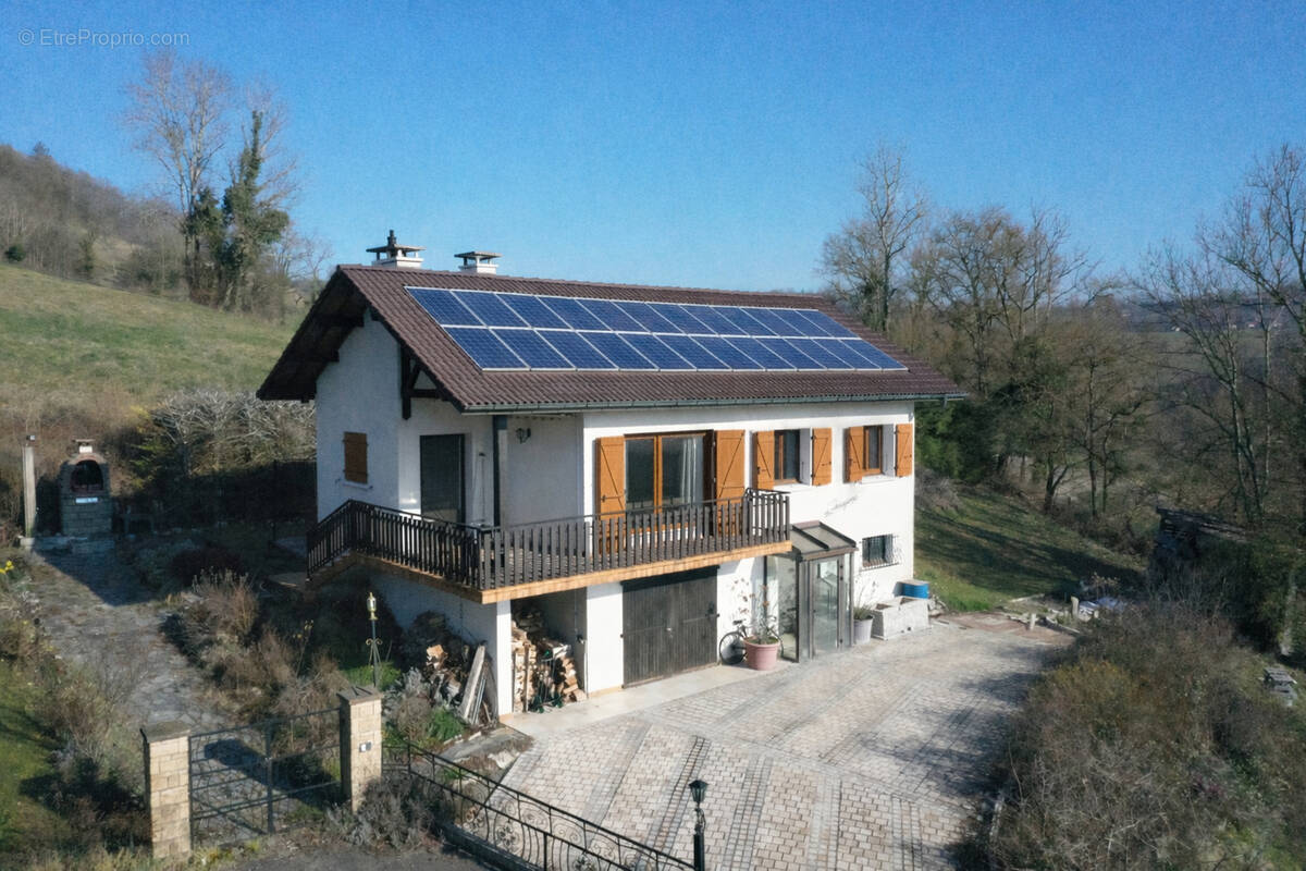 Maison à VALLIERES