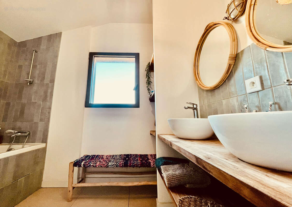 Maison à FRONTIGNAN