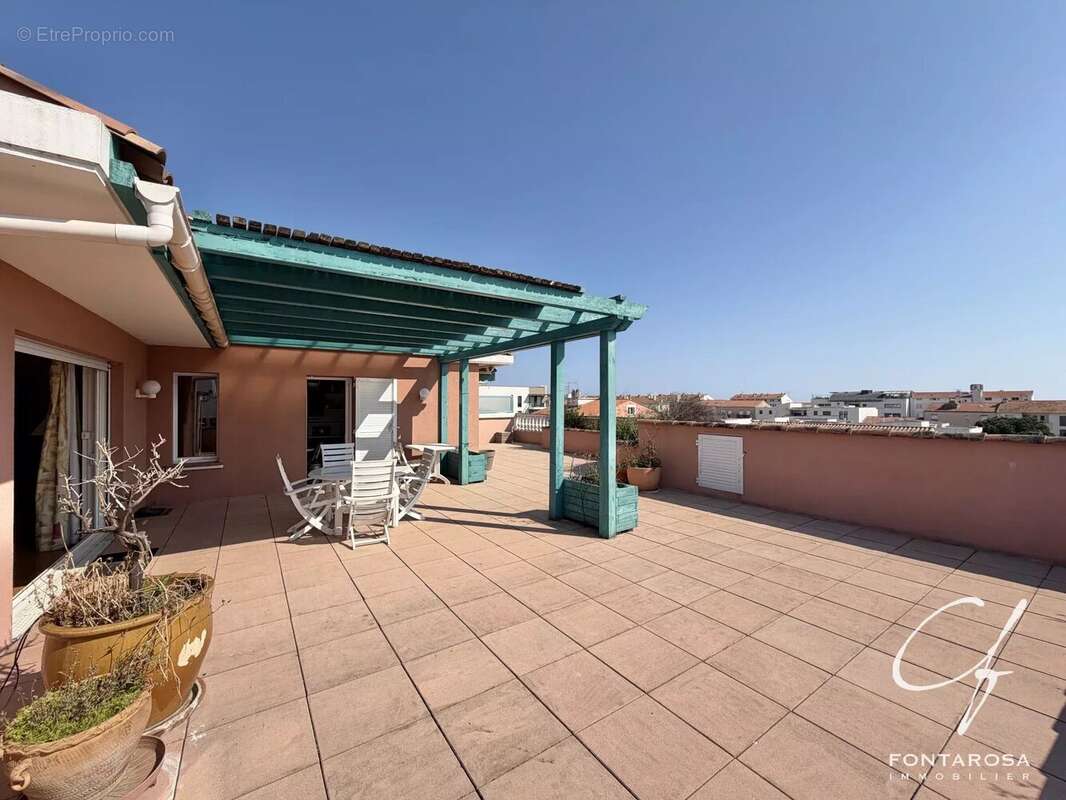 Appartement à FREJUS
