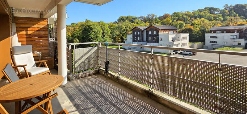Appartement à COGNIN