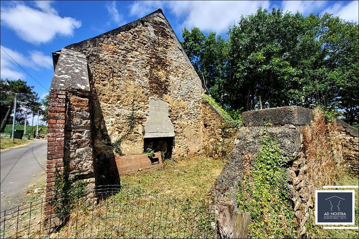 Maison à BAULON