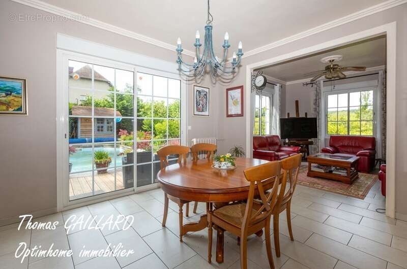 Maison à NASSANDRES