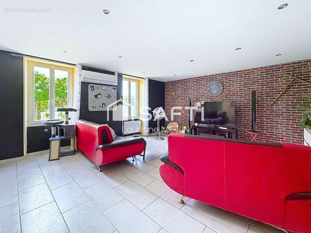 Photo 2 - Maison à CHERVES-RICHEMONT