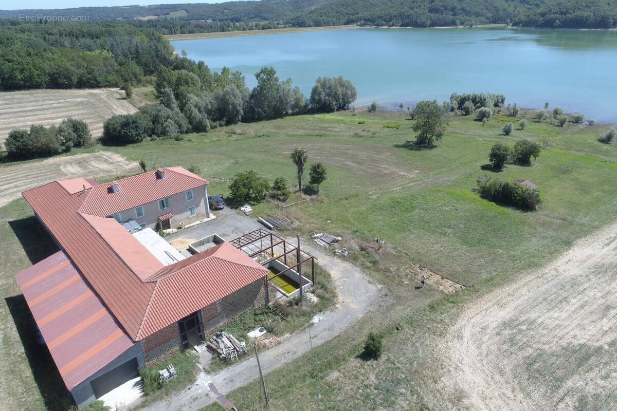 Maison à BEZUES-BAJON