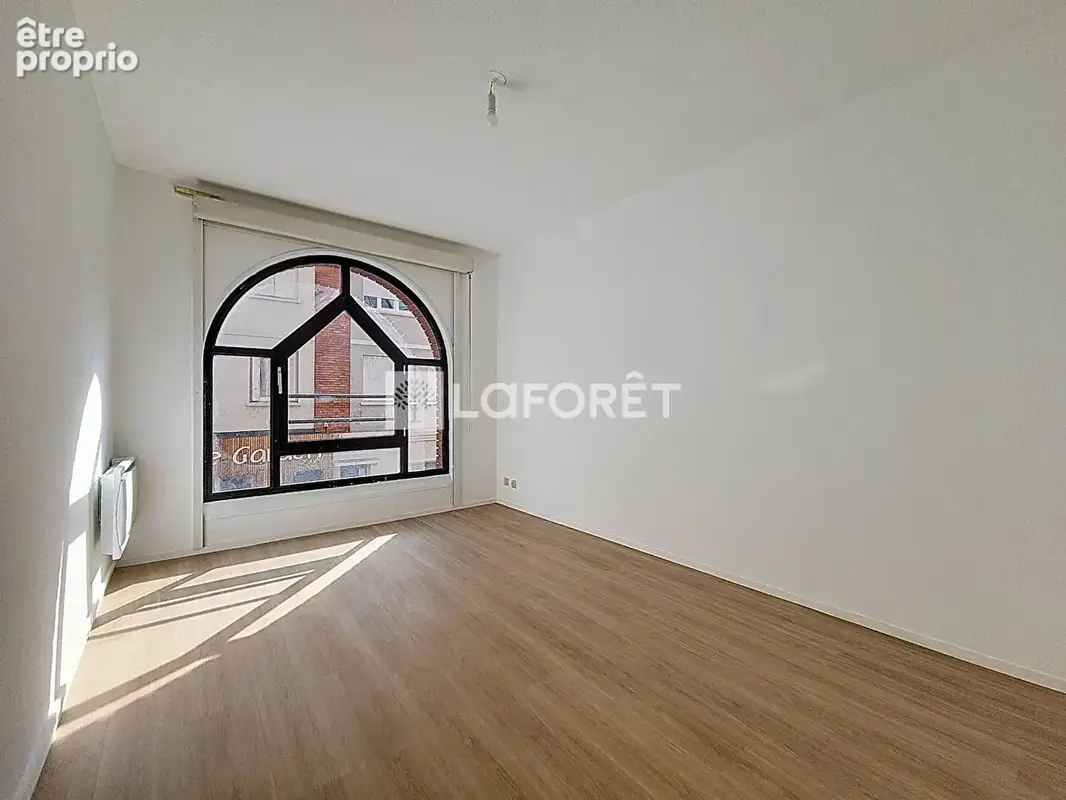Appartement centre-ville Elbeuf / T3 -74 m2 - photo 4