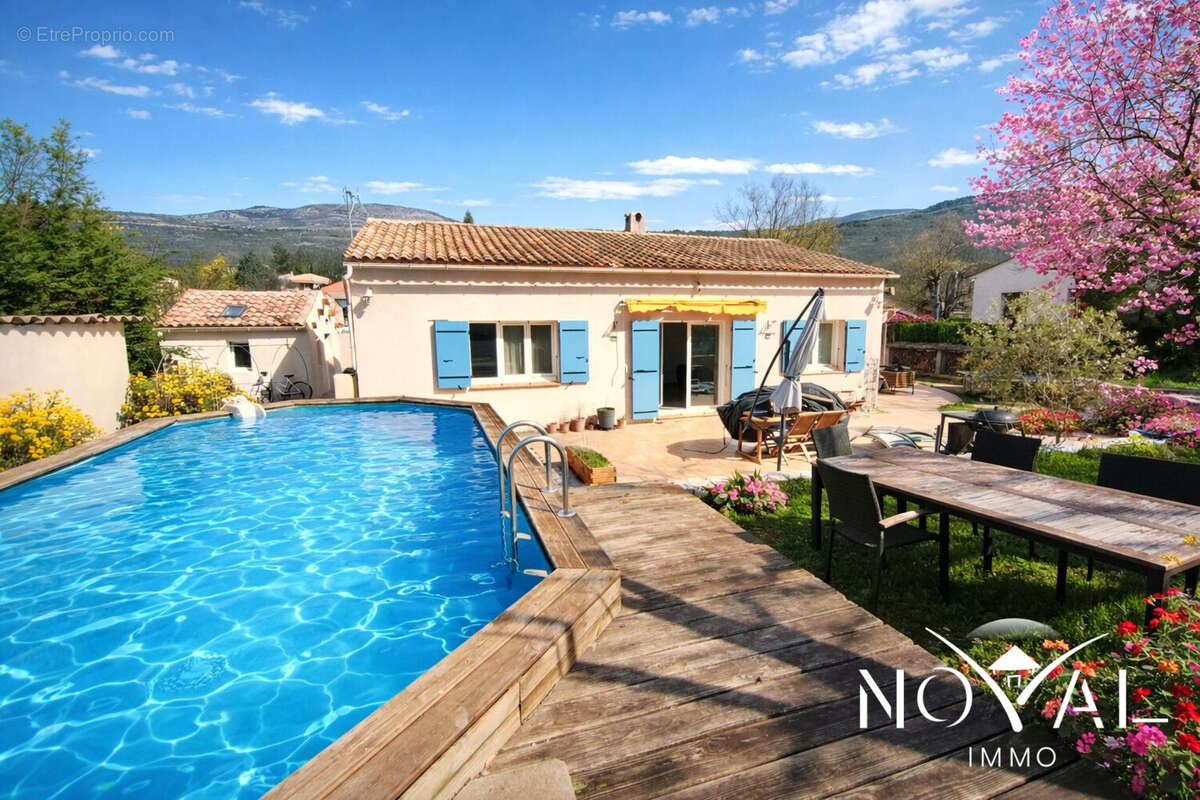 Maison à SAINT-VALLIER-DE-THIEY