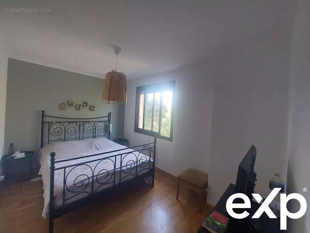 Maison à BOISSET-ET-GAUJAC