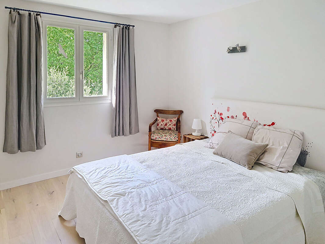 Maison à VILLENEUVE-LES-AVIGNON