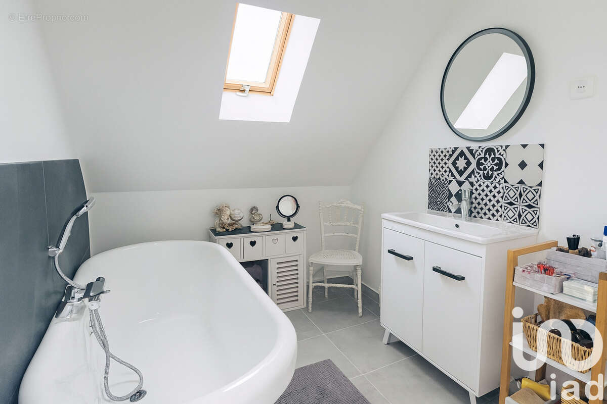 Photo 4 - Maison à PREURES