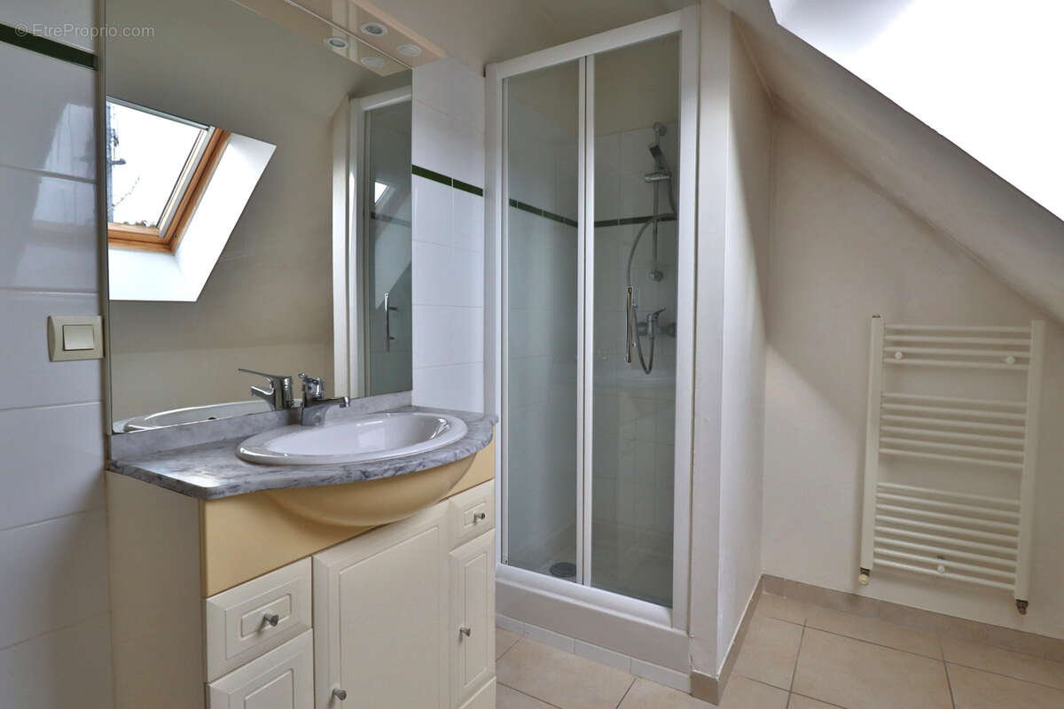 Maison à ROSIERES-PRES-TROYES