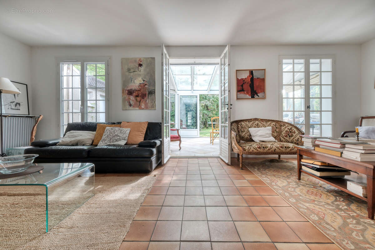 Maison à LIMOURS