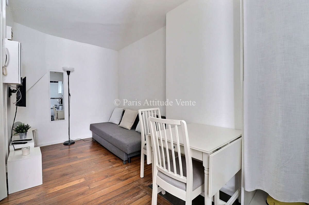 Appartement à PARIS-18E