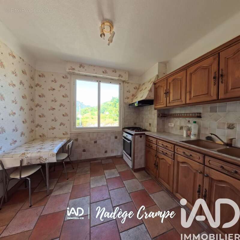 Maison 140 m² à Saint-Pe-De-Bigorre  - photo 4