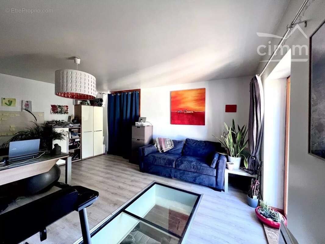 Maison à CIRES-LES-MELLO